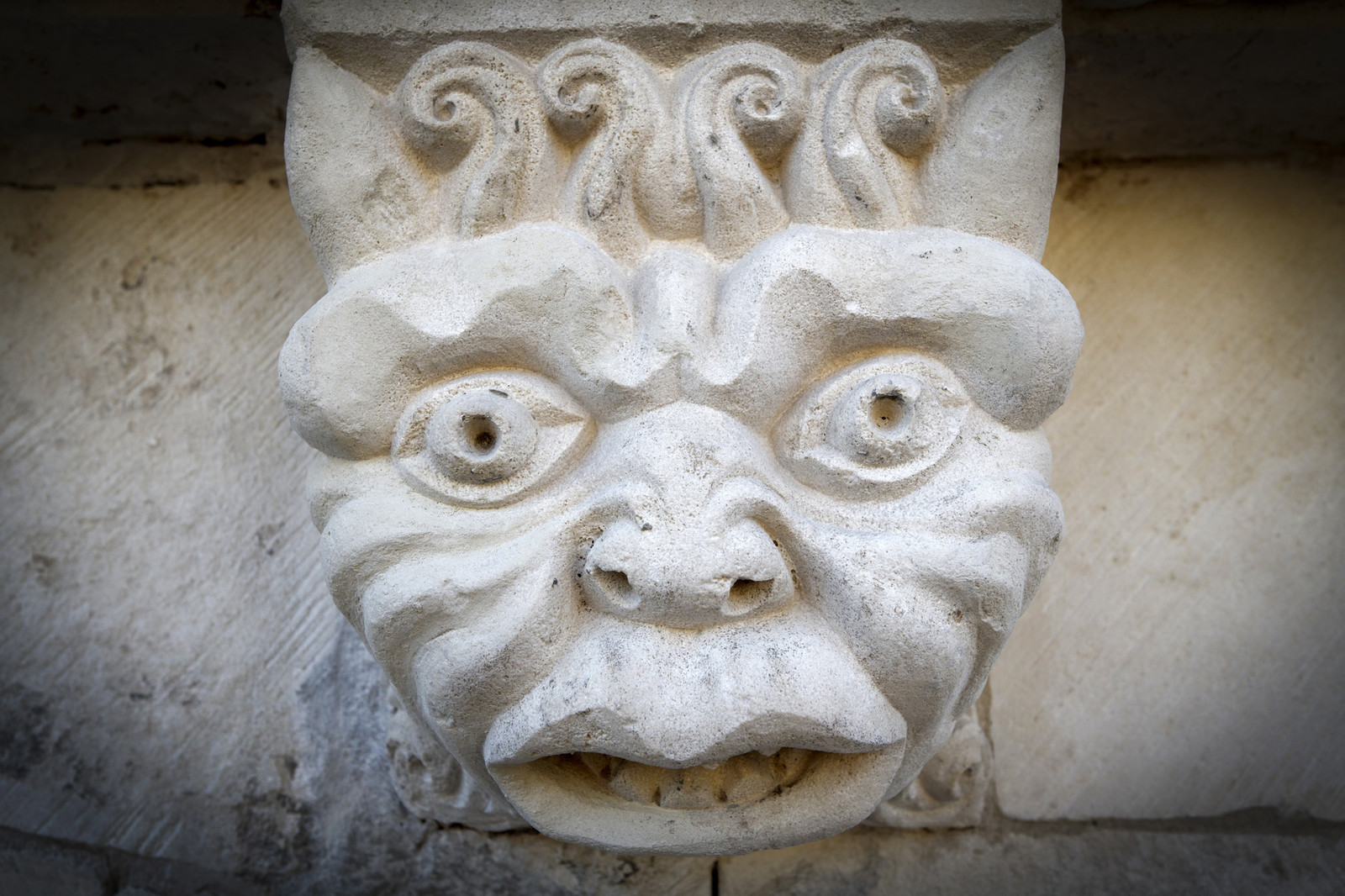 Mascaron, cathédrale Notre Dame et Saint Veran à Cavaillon, novembre 2020